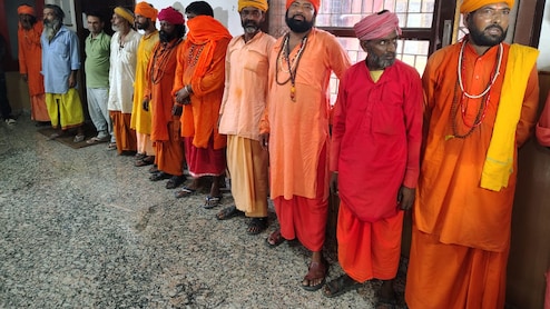 फर्जी बाबाओं पर चला हरिद्वार पुलिस का डंडा, ऑपरेशन कालनेमि के तहत अब तक 50 गिरफ्तार