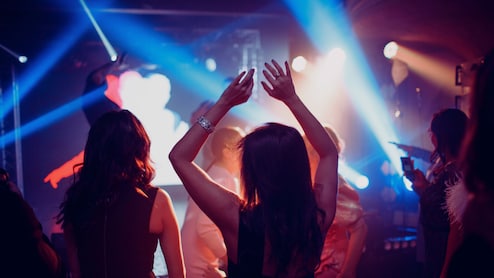 Farmhouses Turn Haven For Rave Parties, Gambling, Drug Use In Hyderabad