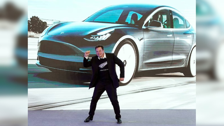Tesla's Stock Rises As Elon Musk Buys Over 2.5 Million Shares Worth $1 Billion