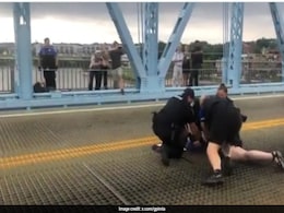 13 Arrested, Including 2 Journalists, At Immigration Protest In Cincinnati 13 Arrested, Including 2 Journalists, At Immigration Protest In Cincinnati
