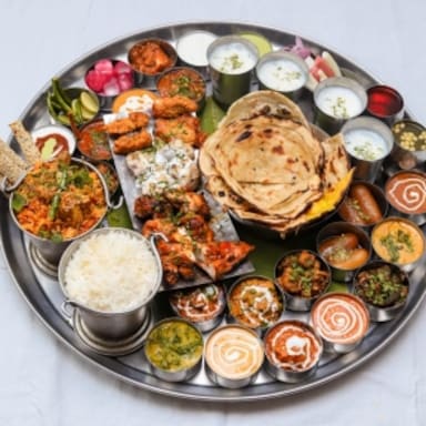 How To Craft A Thali That's Light, Hydrating And Nutritious Too