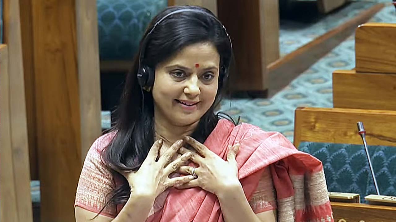 Video: CBI Submits Report On 'Cash-For-Query Scam' Against Mahua Moitra To Lokpal