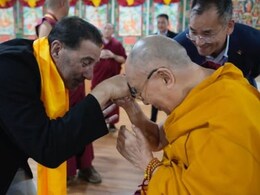 Sunny Deol Meets Dalai Lama: "Moment Of Deep Honor And Gratitude" Sunny Deol Meets Dalai Lama: "Moment Of Deep Honor And Gratitude"