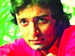 वो डायरेक्टर जिसकी मौत के बाद के रिलीज हुई उसकी पहली फिल्म, टॉप एक्ट्रेस से की थी शादी, 12 साल चला रिश्ता वो डायरेक्टर जिसकी मौत के बाद के रिलीज हुई उसकी पहली फिल्म, टॉप एक्ट्रेस से की थी शादी, 12 साल चला रिश्ता