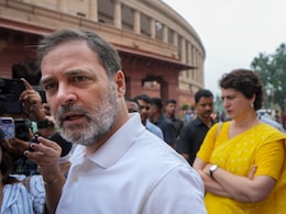 चुनाव आयोग के ख़िलाफ़ राहुल गांधी के पास कौन सा एटम बम? कड़े तेवर के पीछे क्या है कहानी चुनाव आयोग के ख़िलाफ़ राहुल गांधी के पास कौन सा एटम बम? कड़े तेवर के पीछे क्या है कहानी