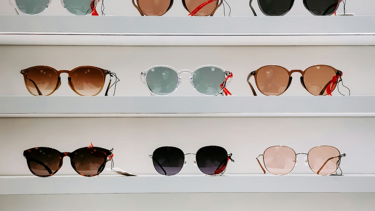Grab A New Pair Of Round Sunglasses And Slay The Look; Check Top Picks From DressBerry To Mango.