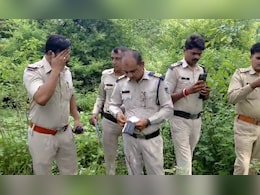 पेड़ एक, फंदा एक और शव दो... लड़का-लड़की मंदिर के पीछे जंगल में लटके मिले, जानें पूरा मामला पेड़ एक, फंदा एक और शव दो... लड़का-लड़की मंदिर के पीछे जंगल में लटके मिले, जानें पूरा मामला