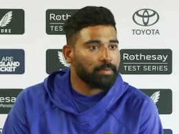 WCL, IND vs PAK: क्या भारत को ICC टूर्नामेंटों में पाकिस्तान के साथ खेलना चाहिए? मोहम्मद सिराज ने दिया जवाब WCL, IND vs PAK: क्या भारत को ICC टूर्नामेंटों में पाकिस्तान के साथ खेलना चाहिए? मोहम्मद सिराज ने दिया जवाब