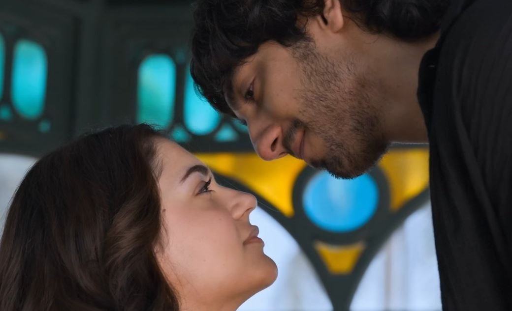 <i>Saiyaara</i> Trailer: Ahaan Panday And Aneet Padda To Take Over Screens With Their Whirlwind Romance