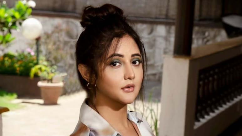 How Rashami Desai Lost 10 Kg With A Smart Diet And Weight Loss Routine How Rashami Desai Lost 10 Kg With A Smart Diet And Weight Loss Routine