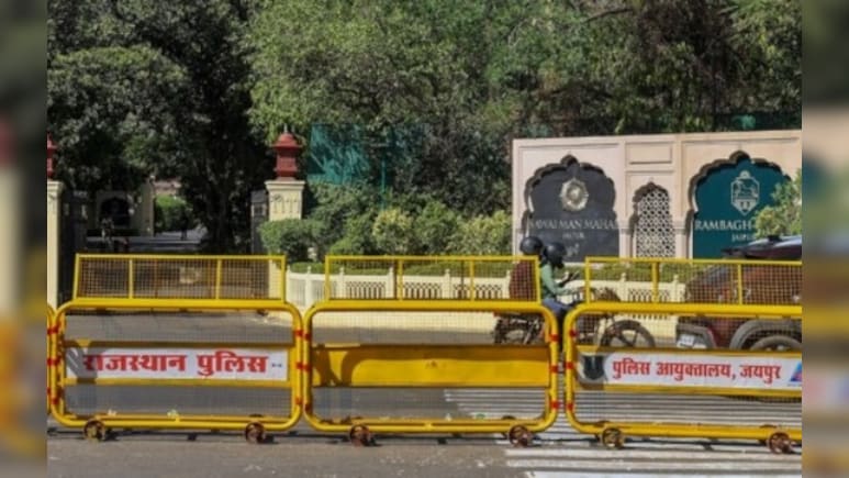 Rajasthan: राजस्थान में होटल मालिकों को गैंगस्टरों की धमकी फिर शुरू, पुलिस अलर्ट पर, सुरक्षा सख्त Rajasthan: राजस्थान में होटल मालिकों को गैंगस्टरों की धमकी फिर शुरू, पुलिस अलर्ट पर, सुरक्षा सख्त