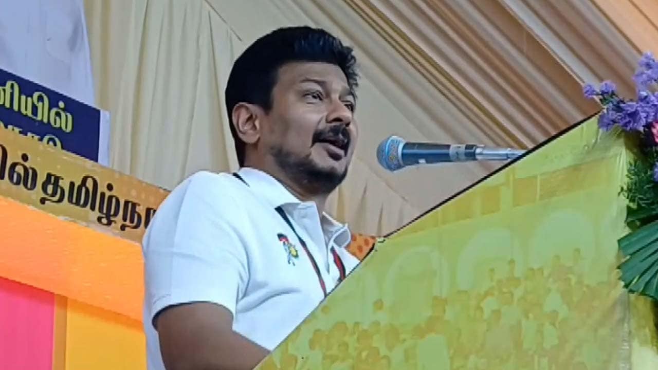 Video : "You Betrayed The Tamil People...": Udhayanidhi Stalin Rips Into AIADMK