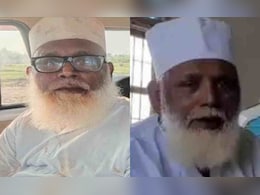 होटल का कमरा नंबर 102,साथ में थी 'गर्लफ्रेंड'... छांगुर बाबा के 80 दिन के गुप्तवास की पूरी कहानी होटल का कमरा नंबर 102,साथ में थी 'गर्लफ्रेंड'... छांगुर बाबा के 80 दिन के गुप्तवास की पूरी कहानी