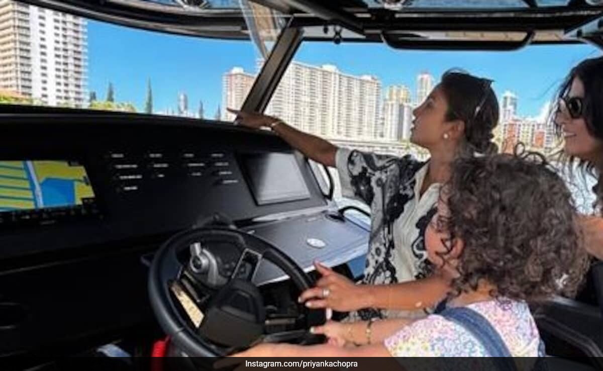 Priyanka Chopra and Family Enjoy a Boat Ride
