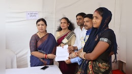 Mumbai News: आसूड गावातील झोपडपट्टीधारकांच्या पुनर्वसनाबाबत शासन सकारात्मक, राज्यमंत्र्यांचे आश्वासन