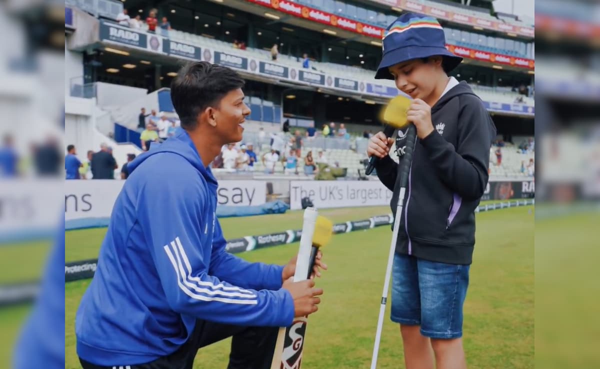 Emotional Yashasvi Jaiswal Gifts Signed Bat To His Visually Impaired Fan, Ravi