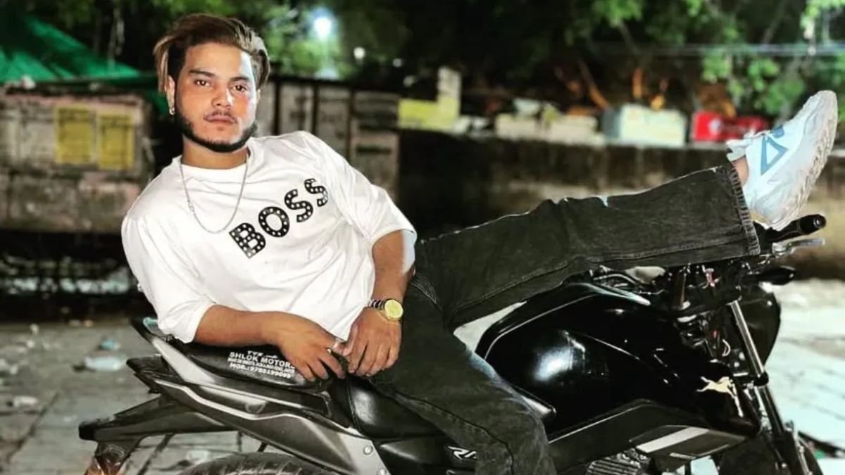 Man Stabs Rival 14 Times In Jaipur, Then Waves Knife On Social Media