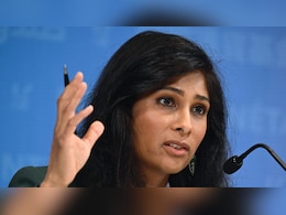 गीता गोपीनाथ अगस्त में छोड़ेंगी IMF की नंबर 2 का पद, हार्वर्ड में लौटकर बनेंगी प्रोफेसर गीता गोपीनाथ अगस्त में छोड़ेंगी IMF की नंबर 2 का पद, हार्वर्ड में लौटकर बनेंगी प्रोफेसर