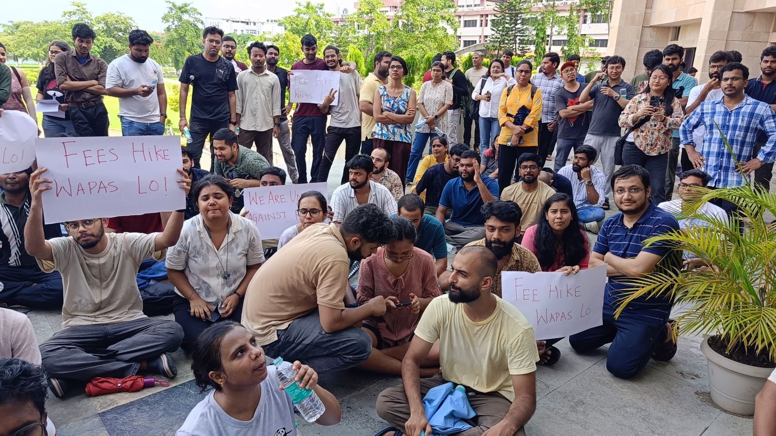 Massive Protests Erupt In IIT Guwahati Over 'Exceptionally High' Fee Hike