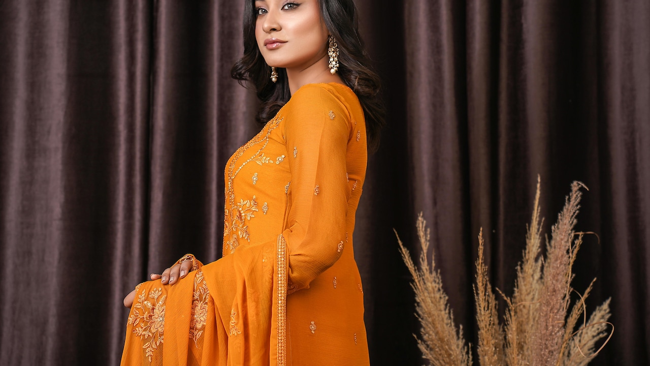 Invest Your Ethnic Attire In Print Salwar Suits For Festive 