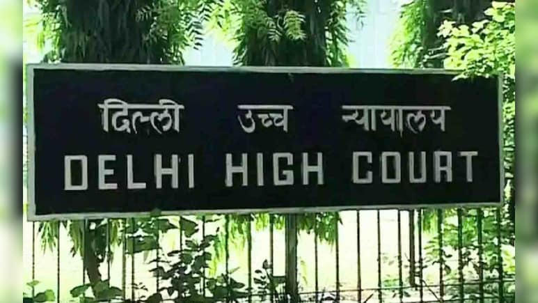 अगस्ता वेस्टलैंड हेलीकॉप्टर घोटाला: श्रवण गुप्ता को HC से झटका, गैर-जमानती वारंट रद्द कराने की अर्जी पर फैसला सुरक्षित अगस्ता वेस्टलैंड हेलीकॉप्टर घोटाला: श्रवण गुप्ता को HC से झटका, गैर-जमानती वारंट रद्द कराने की अर्जी पर फैसला सुरक्षित