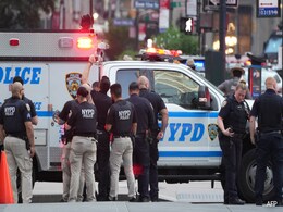 2 People Shot At Manhattan Office Building In New York City, Suspect Dead 2 People Shot At Manhattan Office Building In New York City, Suspect Dead