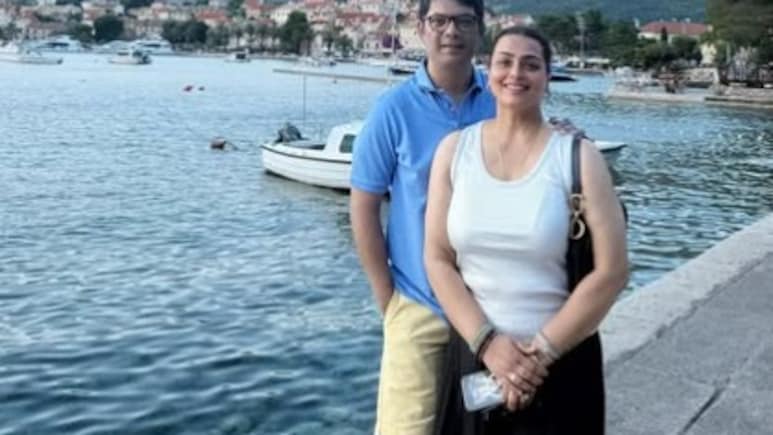 Shilpa Shirodkar, 10th Fail, Married A Banker Who Is "Double MBA": "Never Felt Small In Front Of Him"
