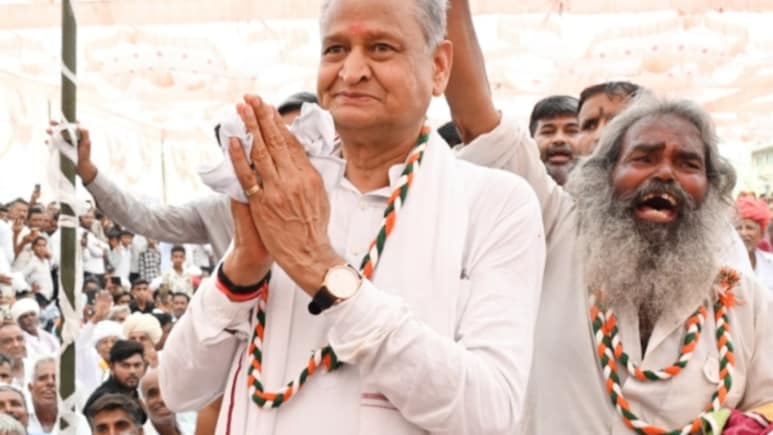 Ashok Gehlot: हार के बाद भी क्यों एक्टिव हैं अशोक गहलोत? इस सवाल का जवाब अब खुद पूर्व मुख्यमंत्री ने दिया 