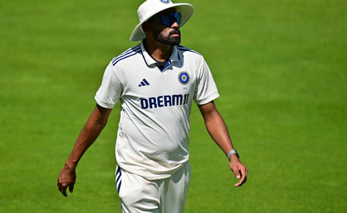 Denied Wickets Twice, Mohammed Siraj Opts For Virat Kohlis Famous Switch The Bails Trick
