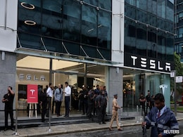 Hello, Tesla. First Showroom Opens In Mumbai, Model Y Launched Hello, Tesla. First Showroom Opens In Mumbai, Model Y Launched