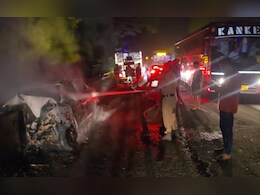 Chhatisgarh Accident: भयंकर! डिव्हायडरला धडकून गाडी पेटली, दरवाजा न उघडल्याने चौघांचा होरपळून मृत्यू