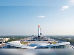 Career Option: इसरो में कैसे हो सकते हैं शामिल? जानिए कौन से हैं वे कोर्स जिसे पढ़कर ISRO में होगी एंट्री Career Option: इसरो में कैसे हो सकते हैं शामिल? जानिए कौन से हैं वे कोर्स जिसे पढ़कर ISRO में होगी एंट्री