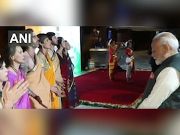 ब्रिक्स सम्मेलन में हिस्सा लेने के बाद अब ब्रासीलिया पहुंचे PM मोदी, शिव तांडव के साथ हुआ स्वागत