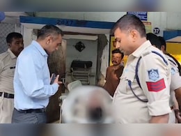 Death by Heart Attack: ड्यूटी पर तैनात हेड कॉन्स्टेबल की हार्ट अटैक से मौत, राजकीय सम्मान से होगा अंतिम संस्कार