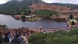 Rajasthan Weather: राजस्&zwj;थान में झूमकर बरस रहे बदरा, भारी बार&zwj;िश का अलर्ट; IMD की नई भव&zwj;िष्&zwj;यवाणी