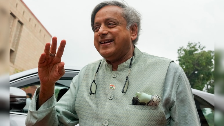 "US Acting Unreasonable, India Should Not Give In": Shashi Tharoor On Tariffs
