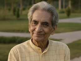 ‘लिखे जो खत तुझे’ से ‘ए भाई जरा देखके चलो...’ की रचना करने वाले ये शख्स खुद को मानते थे ‘बदकिस्मत कवि’, पढ़ें दिलचस्प किस्सा  ‘लिखे जो खत तुझे’ से ‘ए भाई जरा देखके चलो...’ की रचना करने वाले ये शख्स खुद को मानते थे ‘बदकिस्मत कवि’, पढ़ें दिलचस्प किस्सा