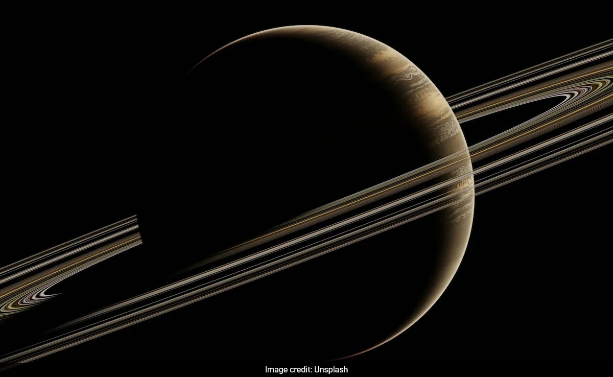 Saturn Moon's Ocean May Contain More Ingredients For Life