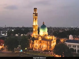'Oxford Of The East': How One Indian University Molded Generations Of Greats 'Oxford Of The East': How One Indian University Molded Generations Of Greats