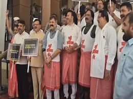 A '<i>Lungi, Baniyan</i>' Protest By Maharashtra Opposition Against 'Slapgate' MLA A '<i>Lungi, Baniyan</i>' Protest By Maharashtra Opposition Against 'Slapgate' MLA