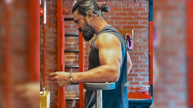 Ram Charan's "Pure Grit" Gets Reflected In His Chiselled Muscles. Keeping Calm Is Not An Option Ram Charan's "Pure Grit" Gets Reflected In His Chiselled Muscles. Keeping Calm Is Not An Option
