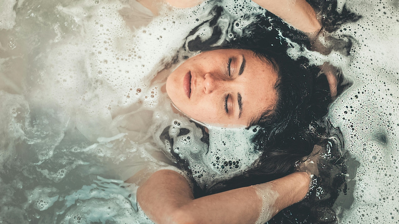 Reveal your radiant skin with these 5 bathing essentials.