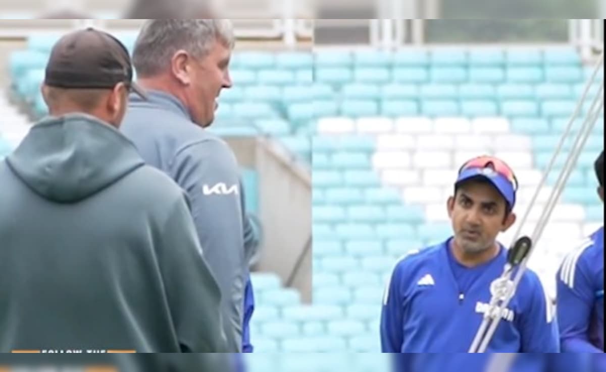 Not Pitch. Real Reason Of Gambhir's Spat With Oval Curator: 