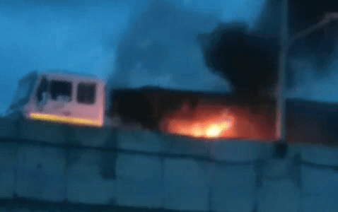 Rajasthan: बिजयनगर में हादसा, ट्रेलर से अचानक उठीं लपटें, पेट्रोल पंप के कर्मचारियों ने प्रशासन को दी सूचना