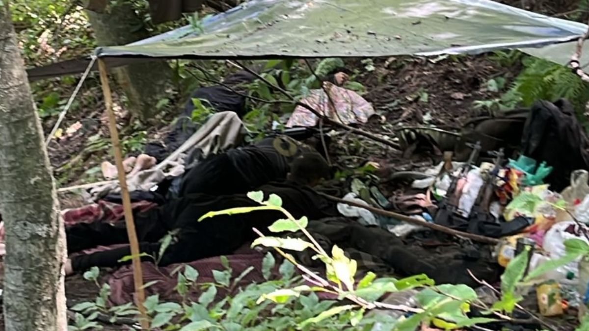 Photo: Hideout Of 3 'High Value Terrorists' Killed In J&K Encounter
