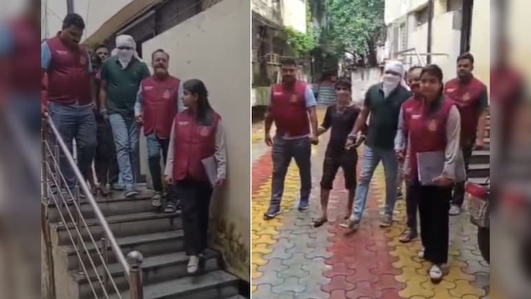 दिल्ली में 100 करोड़ की साइबर ठगी का भंडाफोड़, लुधियाना से 4 मास्टरमाइंड को पकड़ा दिल्ली में 100 करोड़ की साइबर ठगी का भंडाफोड़, लुधियाना से 4 मास्टरमाइंड को पकड़ा