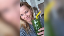Reese Witherspoon Relies On This Simple Green Smoothie When Travelling