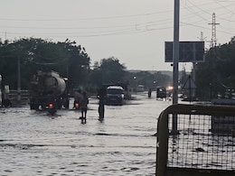Heavy rain in kokan : कोकणाला पावसाने झोडपलं, आजही दोन जिल्ह्यांना अतिमुसळधार पावसाचा इशारा Heavy rain in kokan : कोकणाला पावसाने झोडपलं, आजही दोन जिल्ह्यांना अतिमुसळधार पावसाचा इशारा