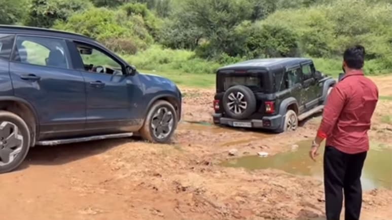 Tata Harrier.ev Rescues Mud-Trapped Mahindra Thar Roxx: Watch Here