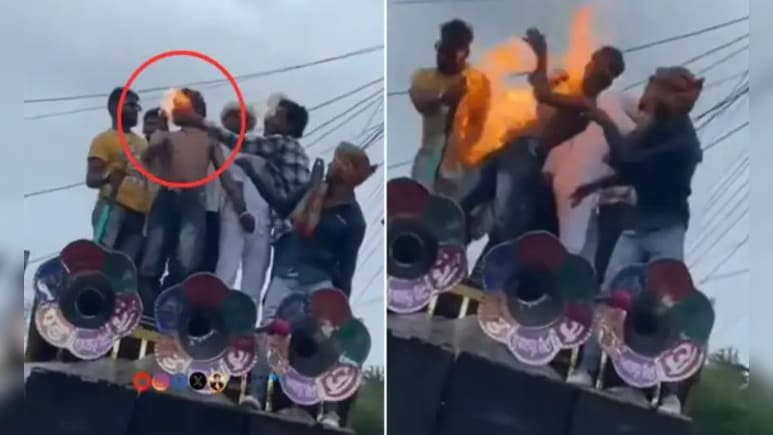 VIDEO: DJ की गाड़ी पर मुंह से आग उगलने चला था शख्स, शादी में भौकाल बनाते-बनाते हुआ भयंकर हादसा VIDEO: DJ की गाड़ी पर मुंह से आग उगलने चला था शख्स, शादी में भौकाल बनाते-बनाते हुआ भयंकर हादसा